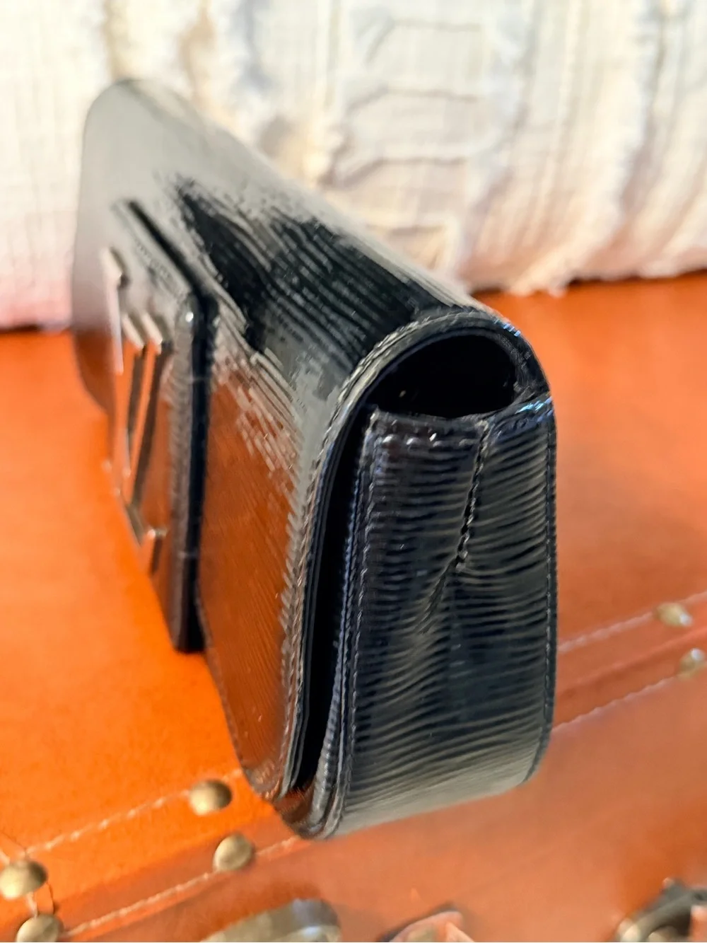 Louis Vuitton Black Patent Clutch with Silver LV Emblem - Picture 5 of 7